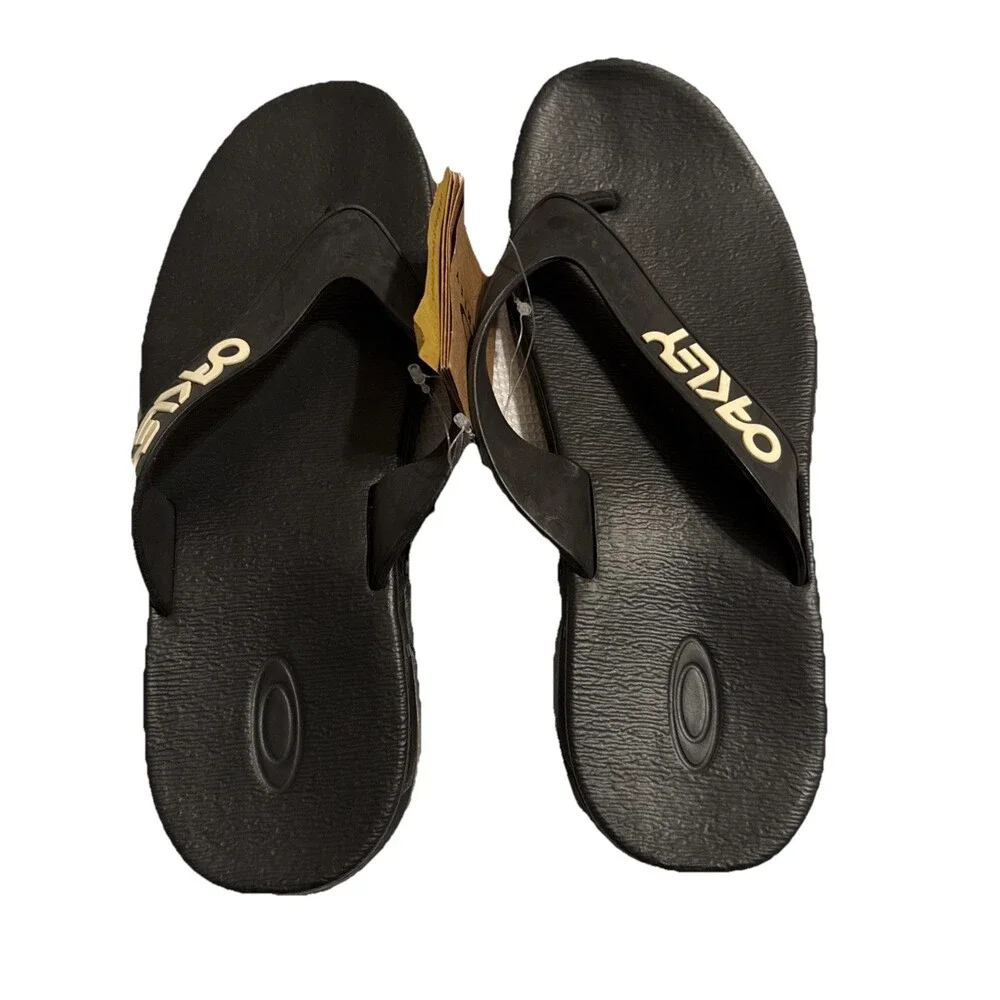 Oakley Men’s B1B Flip Flops Sandals - Size 12